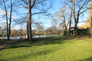 Photo 7- click for photo gallery